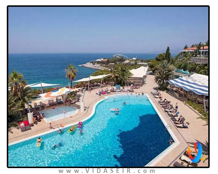 پاین بی هالیدی ریزورت کوش آداسی