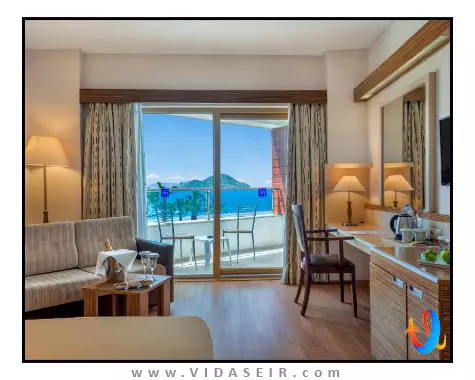 آزور بای یلکن بدروم