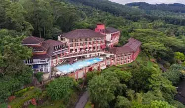 هتل آمایا هیلز کندی