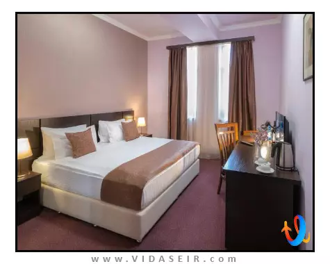 آنی سنترال این ایروان