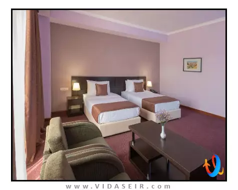 آنی سنترال این ایروان