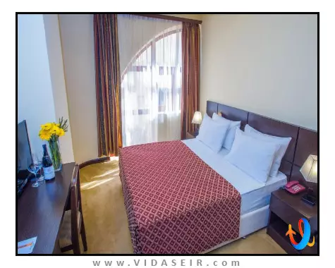 آنی سنترال این ایروان