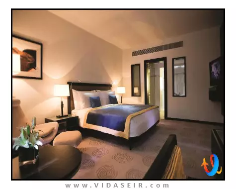 آوانی دیره دبی