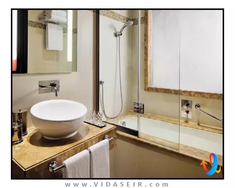 آوانی دیره دبی