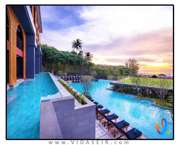 آویستا گرند کارون ام گالری پوکت