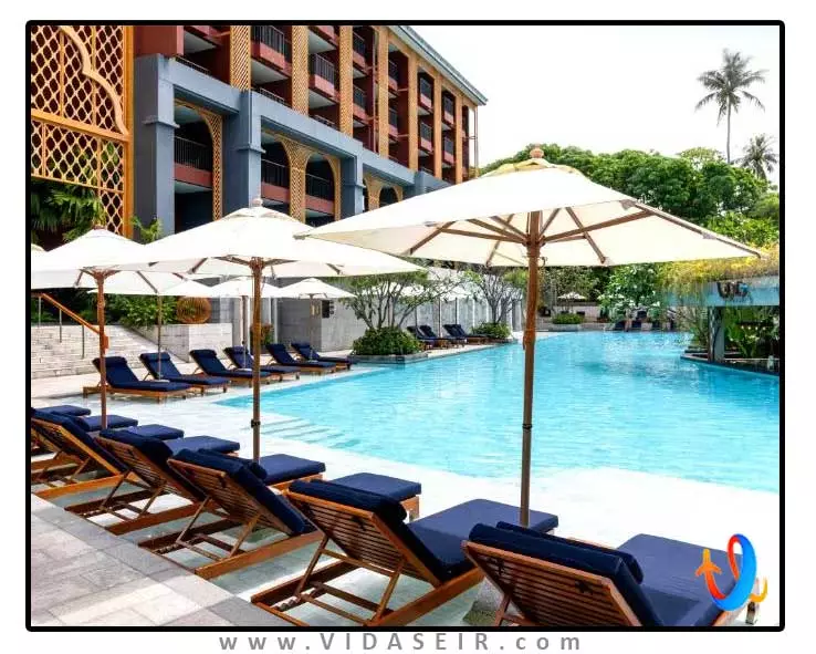 آویستا گرند کارون ام گالری پوکت