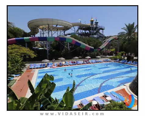 آکوا فانتزی آکواپارک کوش آداسی