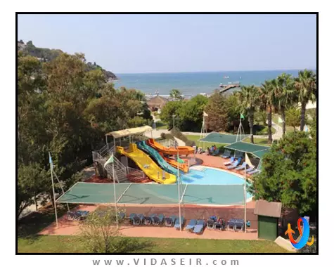 آکوا فانتزی آکواپارک کوش آداسی