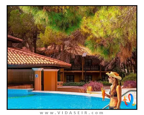 آکواورد بلک آنتالیا