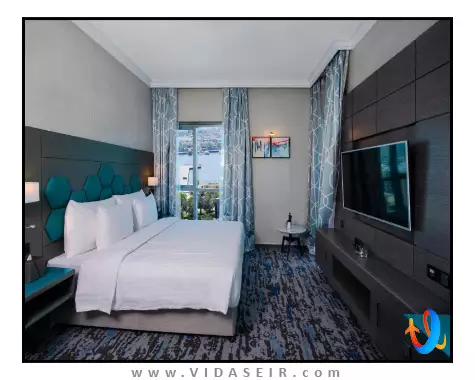 اج کریک ساید دبی