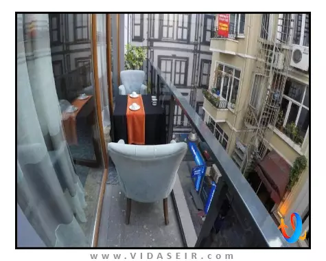 اسپیناس تکسیم استانبول