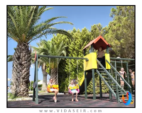 افسیا ریزورت کوش آداسی