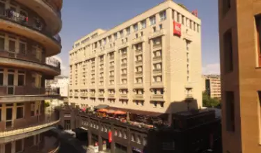هتل ایبیس ایروان