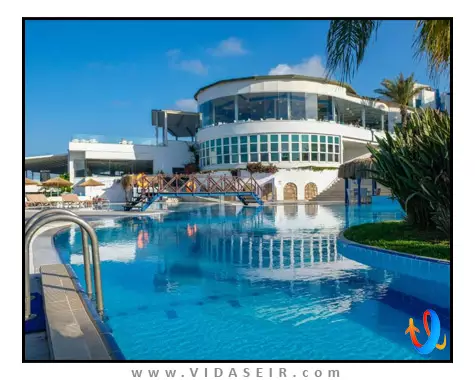 بدروم هالیدی ریزورت اند اسپا