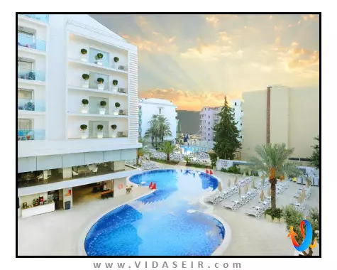 بلو بی پلاتینیوم مارماریس