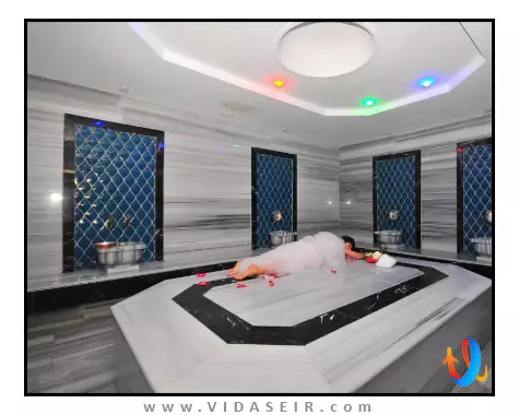 بلو بی پلاتینیوم مارماریس