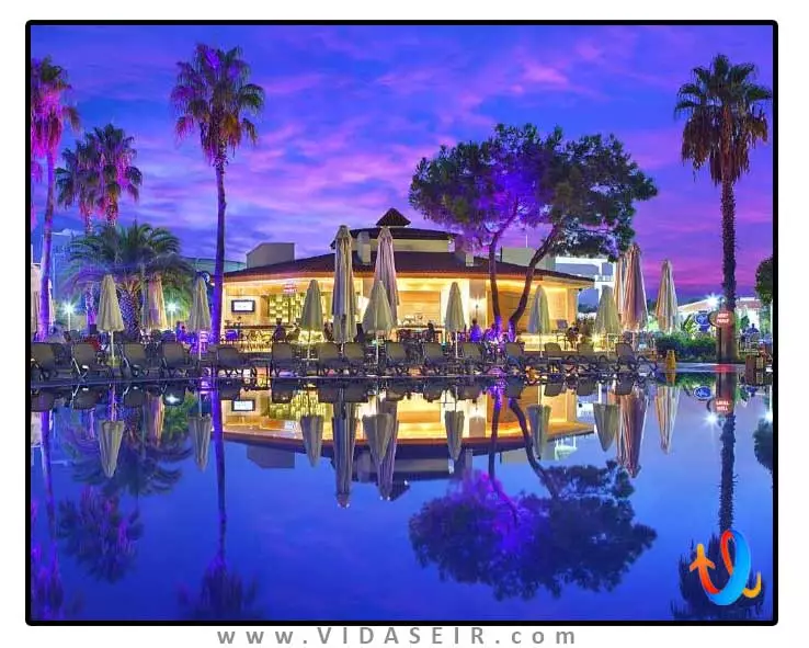 بلیس دلوکس آنتالیا