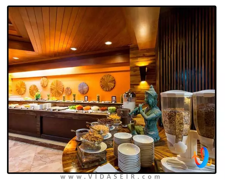 تاورن بیچ ویلیج پوکت