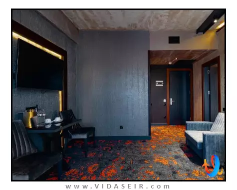 تاپیس روژ باتومی