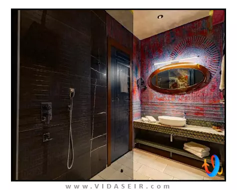 تاپیس روژ باتومی