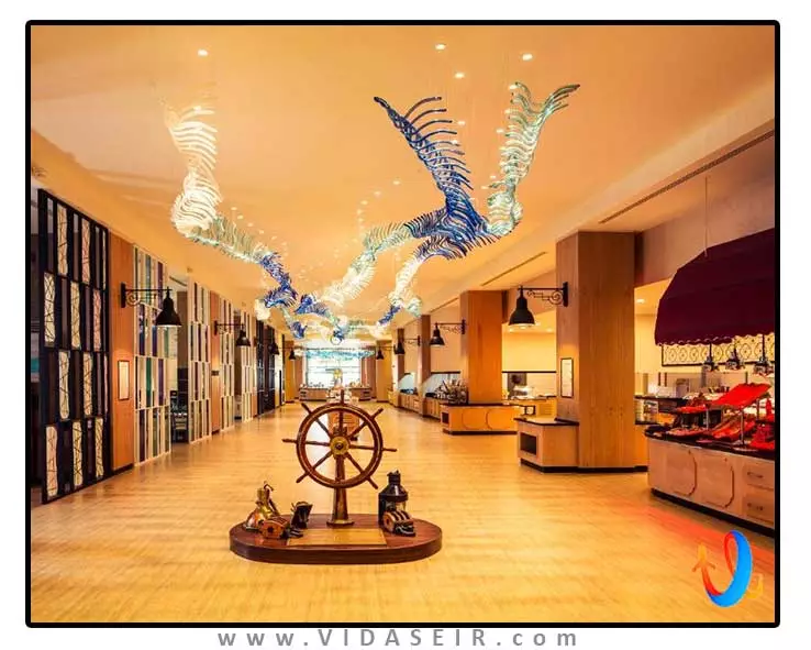 تایتانیک دلوکس لارا آنتالیا