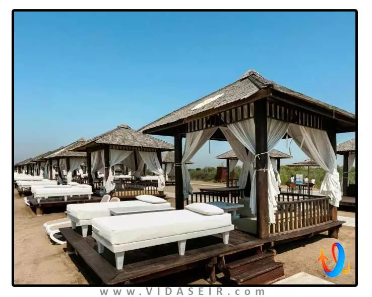 تایتانیک دلوکس گلف بلک آنتالیا