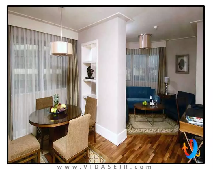 تایتانیک سیتی تکسیم استانبول