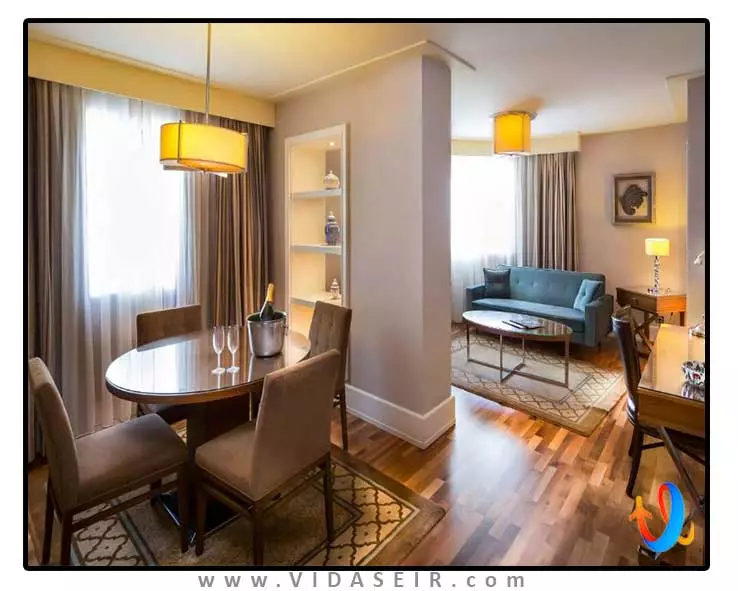 تایتانیک سیتی تکسیم استانبول