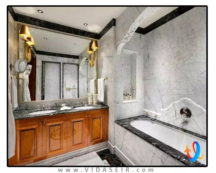 تایتانیک مردان پالاس آنتالیا