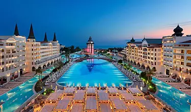 هتل تایتانیک مردان پالاس آنتالیا