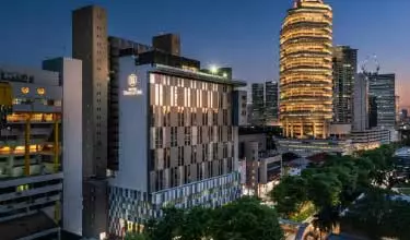 هتل تراولتین سنگاپور