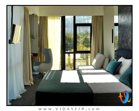 جاست این تفلیس