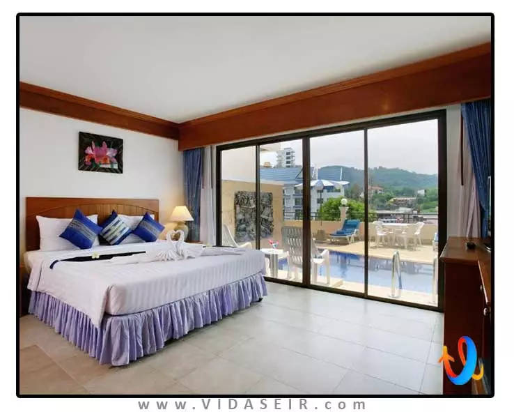 جیراپورن هیل پوکت