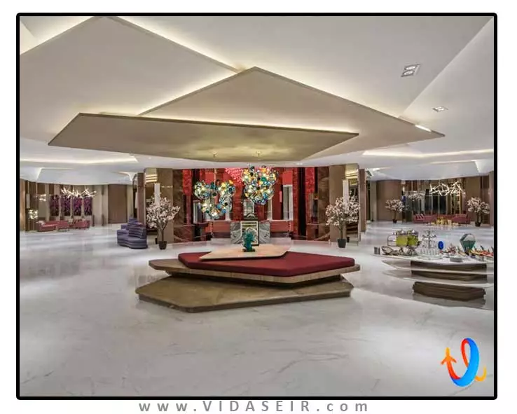 دلفین بی گرند ریزورت آنتالیا