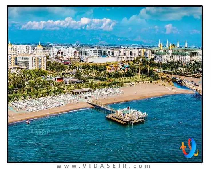 دلفین بی گرند ریزورت آنتالیا