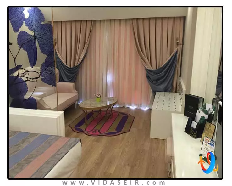 دلفین بی گرند ریزورت آنتالیا