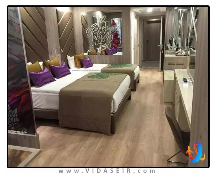 دلفین بی گرند ریزورت آنتالیا