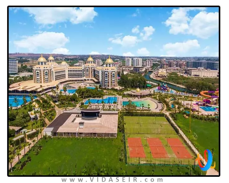 دلفین بی گرند ریزورت آنتالیا