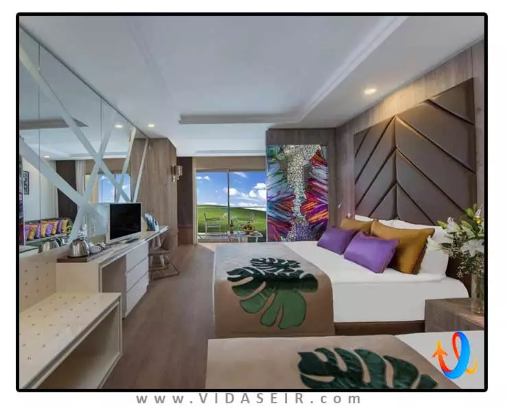 دلفین بی گرند ریزورت آنتالیا