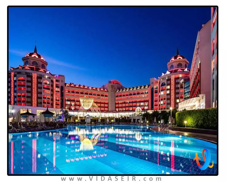 دلفین بی گرند ریزورت آنتالیا