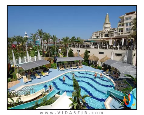 دلفین دیوا آنتالیا