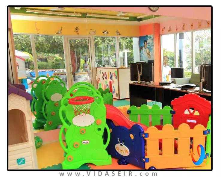 دوسیت تانی پاتایا