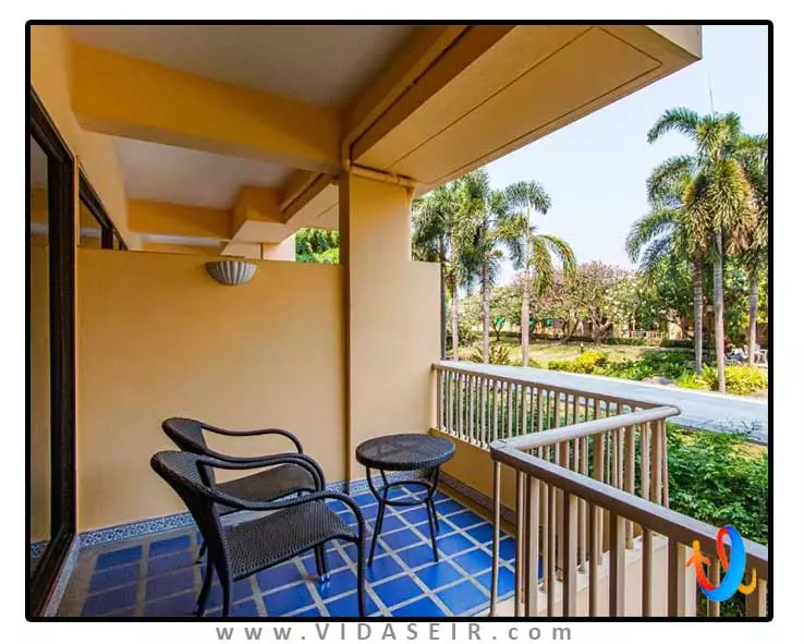 دوسیت تانی پاتایا