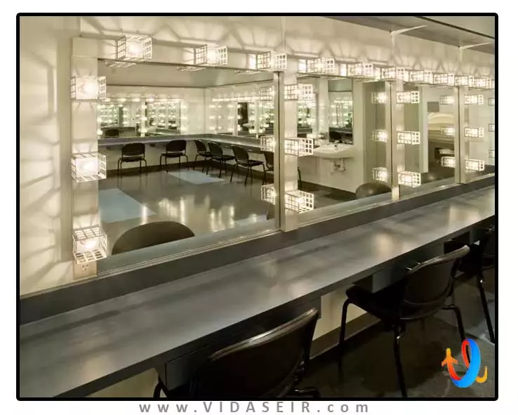 دوسیت تانی پاتایا