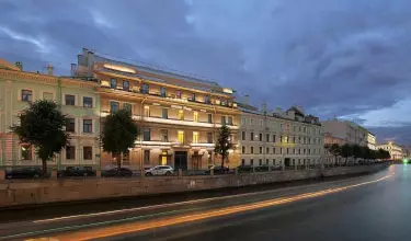 هتل دومینا سنت پترزبورگ