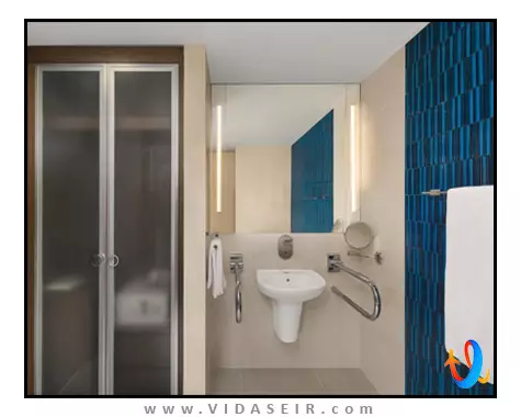 رادیسون کندی