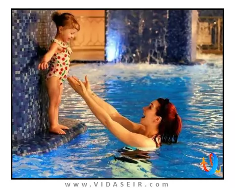 رنسانس مسکو مونارک سنتر