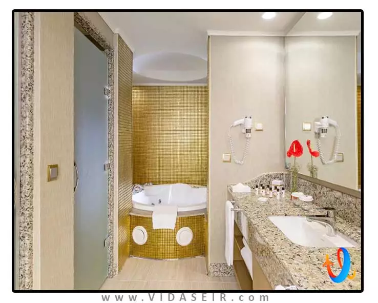 رویال هالیدی پالاس آنتالیا