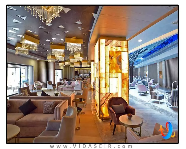 رویال وینگز آنتالیا