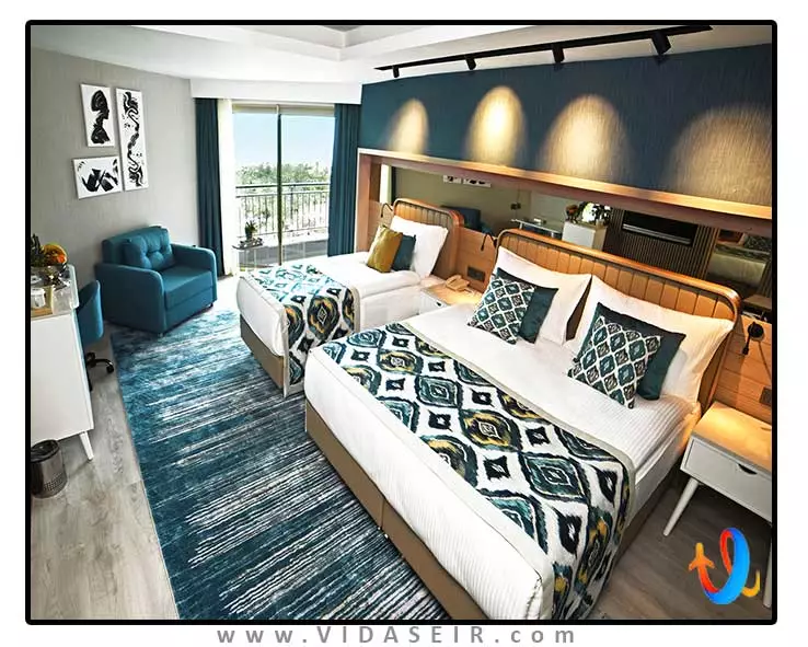 رویال وینگز آنتالیا